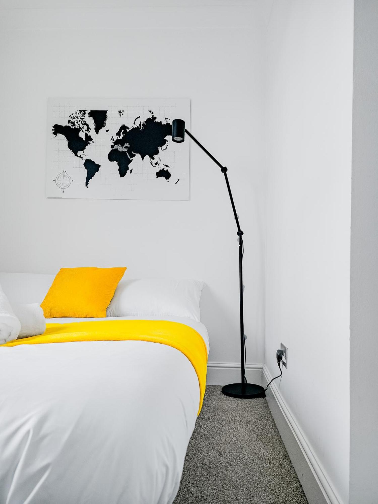 Charming London Home, Opp Arnos Grove Underground Station, Parking New Southgate Exterior foto