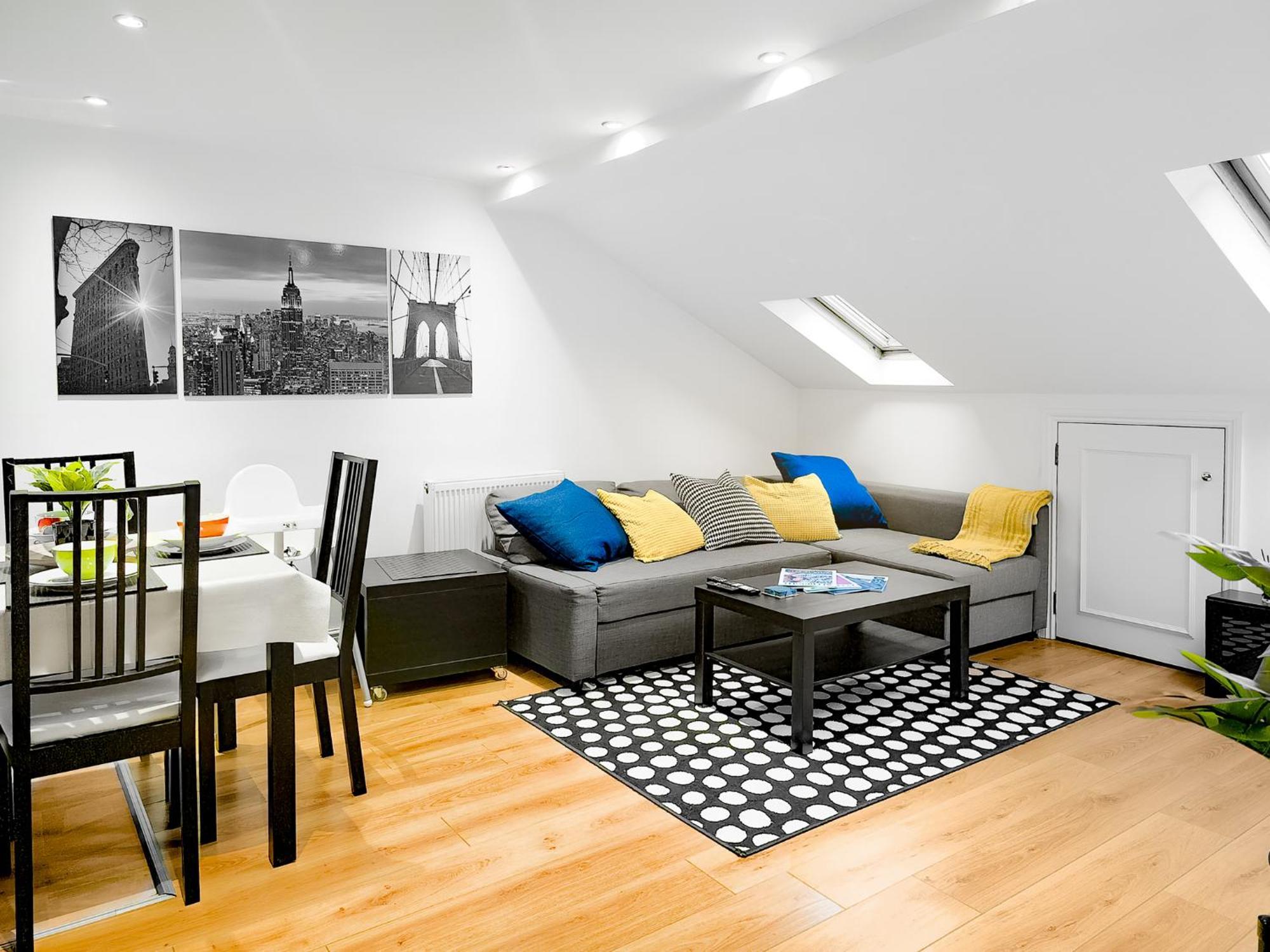 Charming London Home, Opp Arnos Grove Underground Station, Parking New Southgate Exterior foto